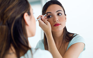 研究：防水睫毛膏等化妆品或含致癌化学物